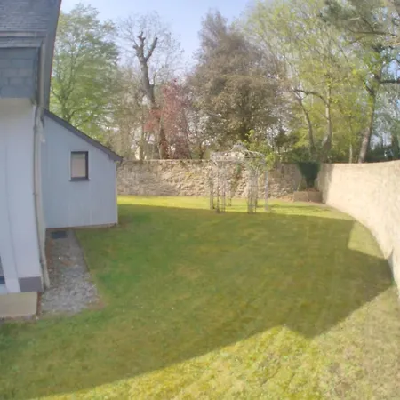 Apartment Avec Jardin A Proximite!